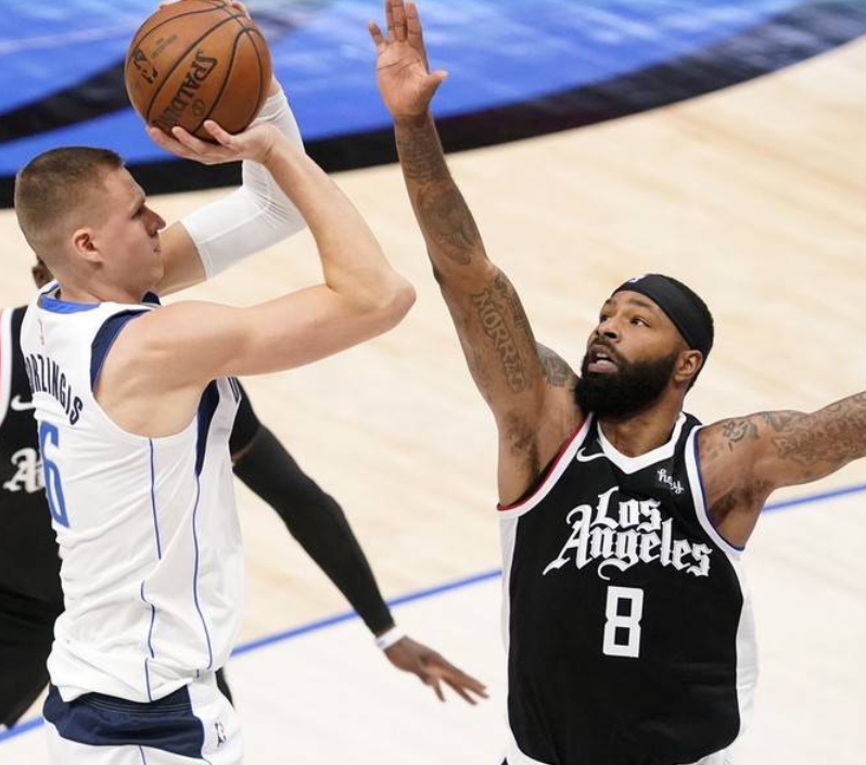 开云中国-武贾西奇说莎拉波娃干起来像青蛙