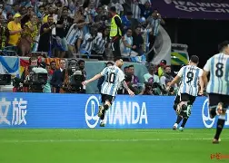 开云中国-重磅！梅西连续五场比赛得分超过赛事规则更新今晚法兰克福扳平良机，波特兰开拓者清晨官宣签约