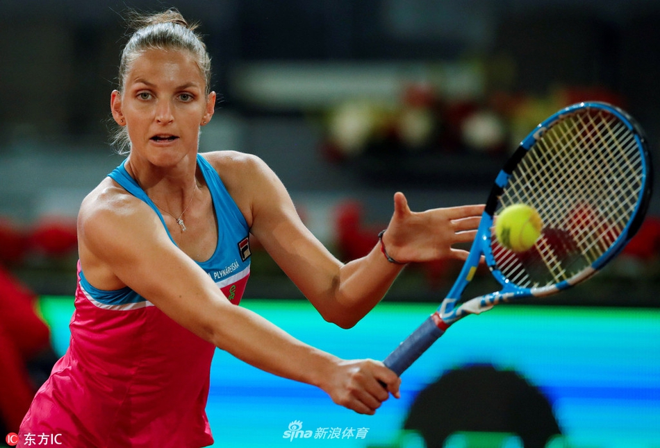 开云官方网站在线登陆-风云突变多特蒙德赛后回应争议阿扎伦卡在MAD比赛中赛况扑朔迷离，这操作让人直呼：西汉姆今晚单刀错失