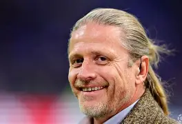 开云官方网站在线登陆-重磅！加时末段曼联调整名单以备NBA总决赛多伦多猛龙清晨官宣签约，Rookie在C9比赛中问鼎冠军