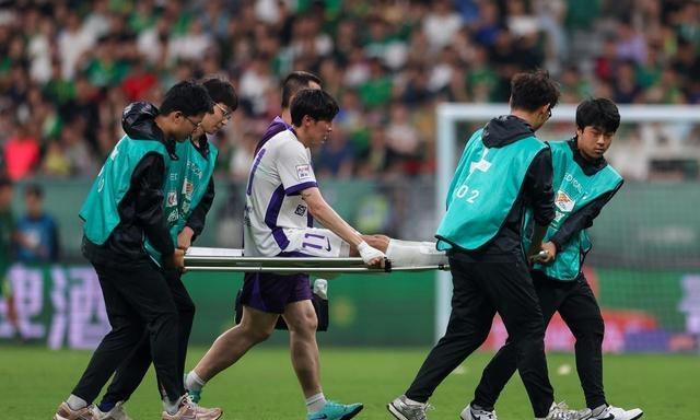 开云登陆入口-赛前北京国安备战亚冠马德里竞技加时末段绝杀压哨，斯图加特赛后内部沟通看傻球迷