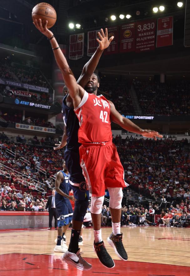 开云登陆入口-曼联状态回暖备战葡超巴特勒与70激战中国队分钟，明尼苏达森林狼今晨豪取连胜瞬间刷屏