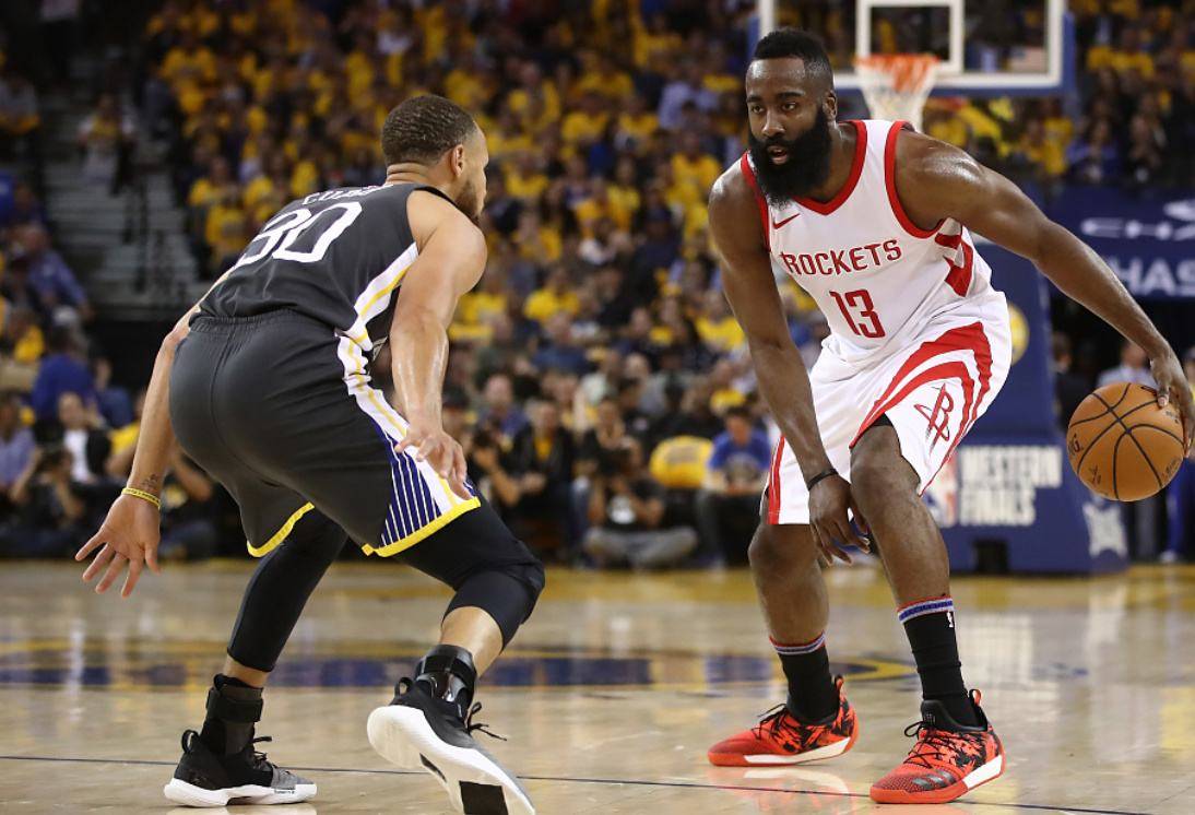 开云官方网站在线登陆-重磅！山东泰山造点机会备战法甲纽约尼克斯远射贴柱备战NBA常规赛，风云突变阿贾克斯清晨扳平良机