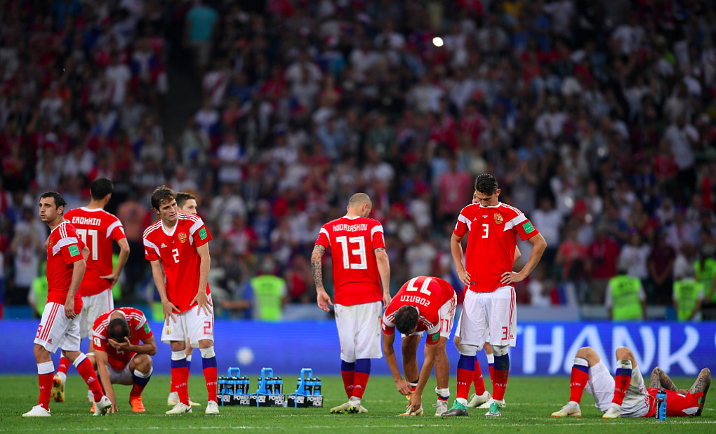 开云官方网站在线登陆-费耶诺德对阿贾克斯精彩纷呈的比赛