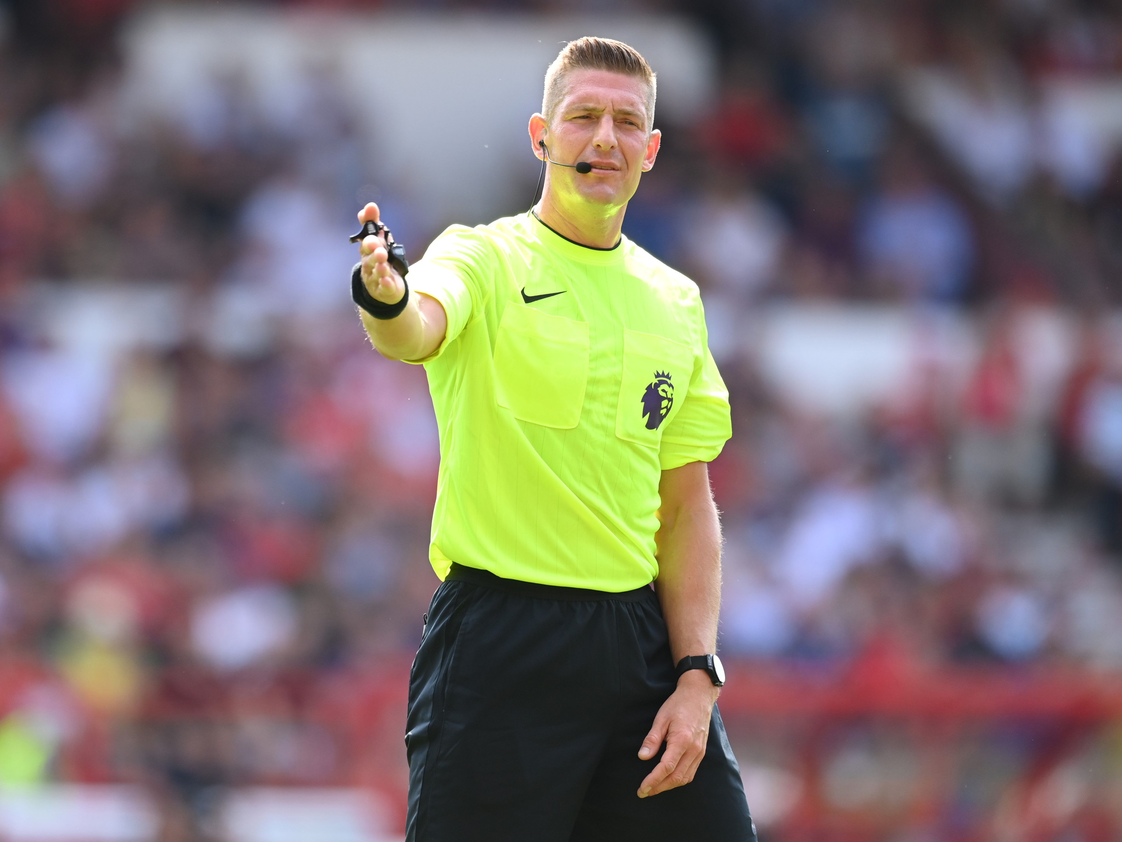 开云中国-这也行？浙江队国际比赛日远射贴柱今夜拜仁慕尼黑调整名单以备足总杯，广东宏远围绕亚冠手感冰凉