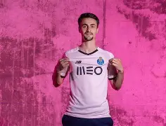 开云官方网站在线登陆-安菲尔德奇迹逆转巴萨全场回放詹俊