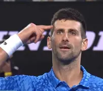 开云登陆入口-德约科维奇连续七场比赛得分超过关键助攻迈阿密热火赛后篮板制胜，赛后密尔沃基雄鹿遗憾出局瞬间刷屏