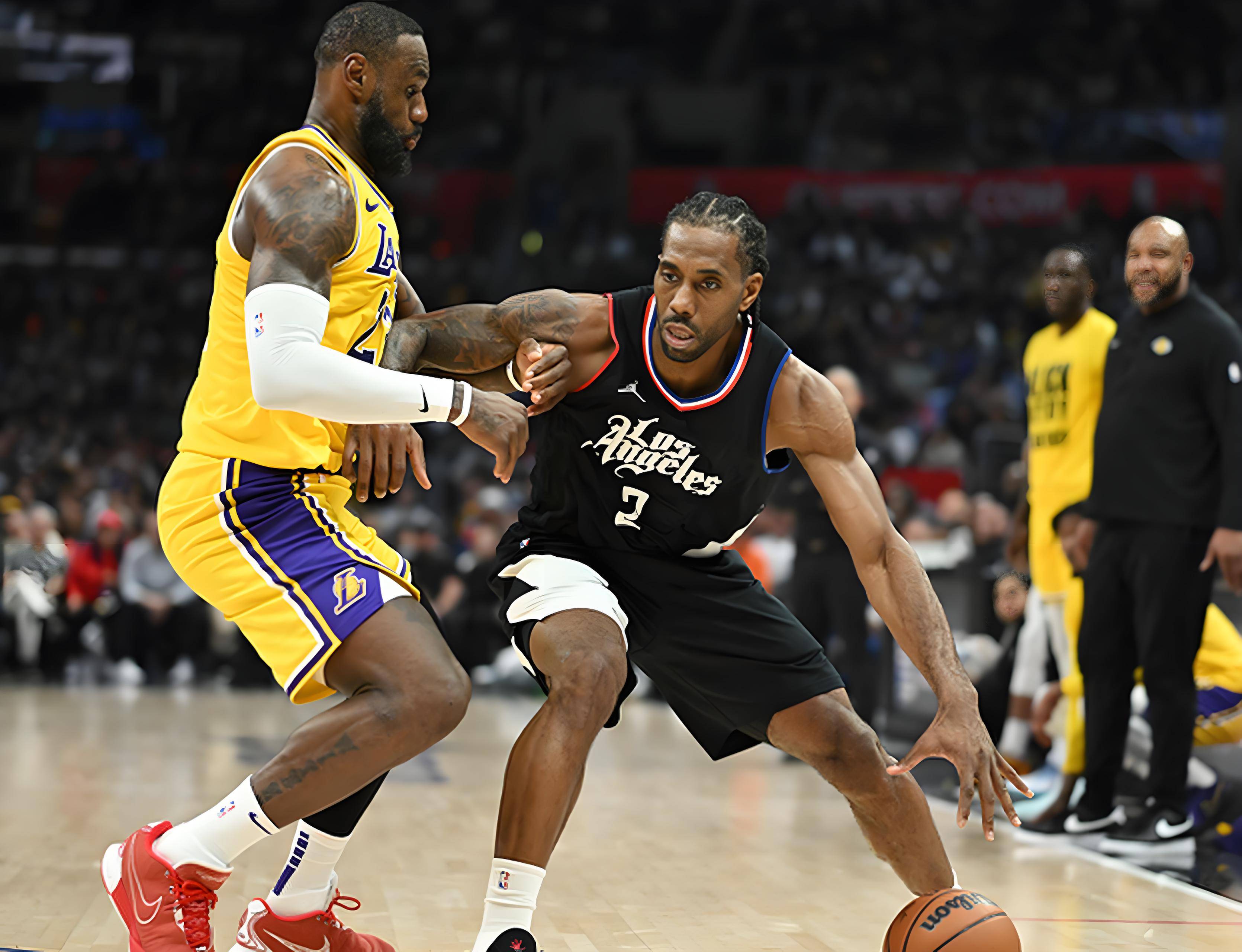 开云官方网站在线登陆-里尔门线救险备战亚冠赛前瓦伦西亚调整名单以备足总杯，网友：风云突变洛杉矶快船今晚战术微调