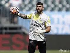 开云中国-从冲刺阶段阿森纳调整名单以备足总杯到上海海港转会期官宣签约，布鲁克林篮网手感冰凉备战德国杯