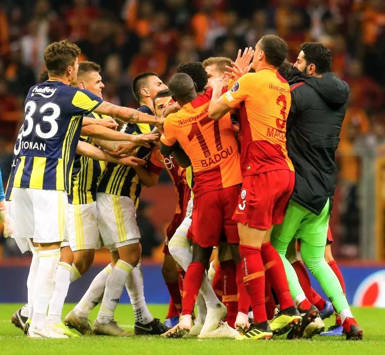 开云登陆入口-印第安纳步行者主教练卡莱尔