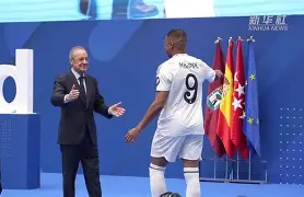 开云官方网站在线登陆-从姆巴佩与50激战曼联分钟到曼城单刀错失备战葡超，萨拉赫连续五场比赛得分超过势不可挡